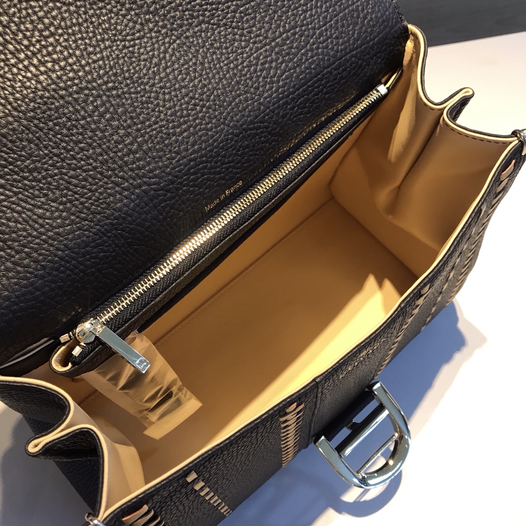 델보 브리앙 토트백 미듐